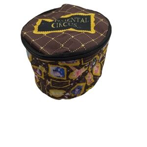 Sentimental circus round zipper pouch